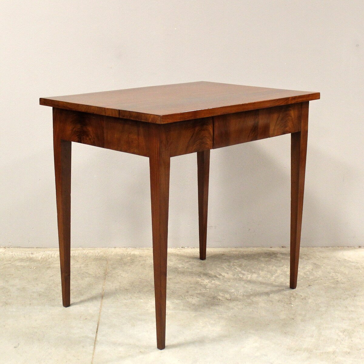 Italian Directoire Walnut Writing Table, Early 19th Century - JAA