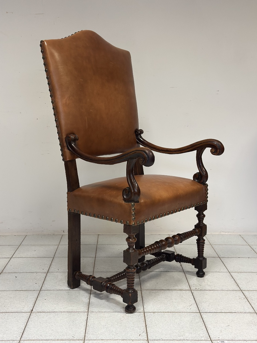 Italian Louis XIV Style High-Back Walnut Armchair in Leather, 19th Century - JAA