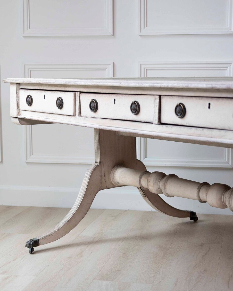 English Regency Early 19th Century Partners Desk with Leather Top and Bronze Mounts, c.1820 - JAA