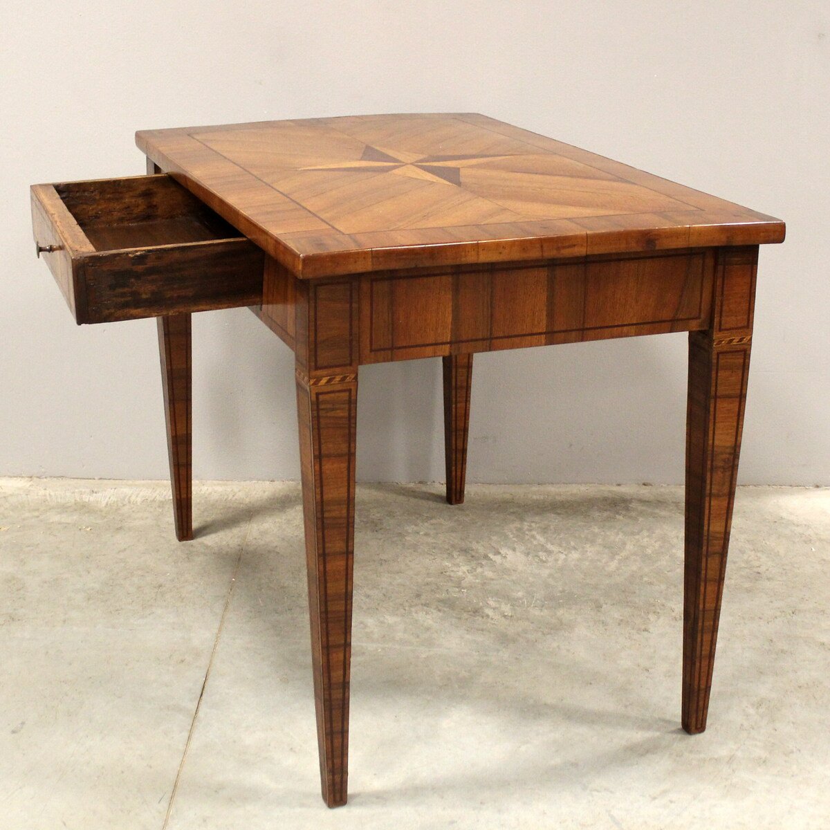 Louis XVI Walnut and Cherrywood Marquetry Writing Table, Late 18th Century - JAA