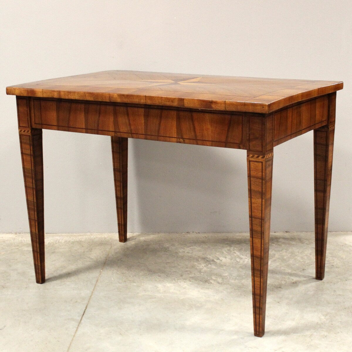 Louis XVI Walnut and Cherrywood Marquetry Writing Table, Late 18th Century - JAA