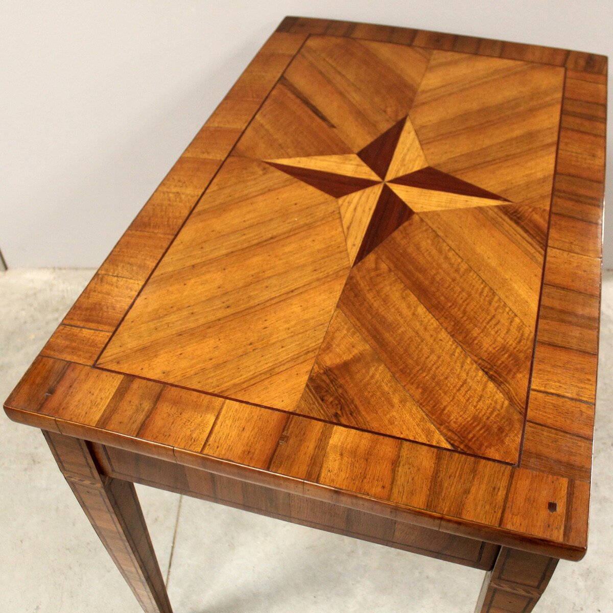 Louis XVI Walnut and Cherrywood Marquetry Writing Table, Late 18th Century - JAA