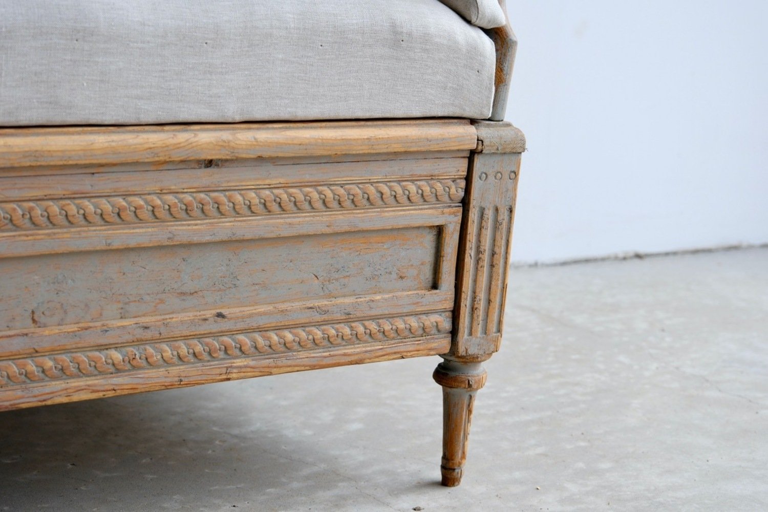 A period Gustavian sofa, repainted in soft blue and newly covered in linen. Circa 1780 - JAA