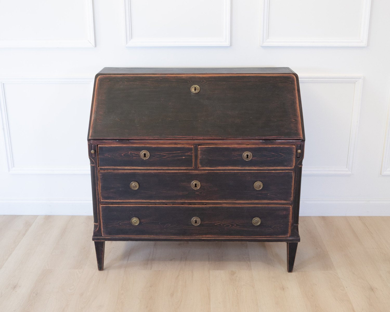 On Hold - A beautiful Gustavian black bureau from the early 1800s - JAA