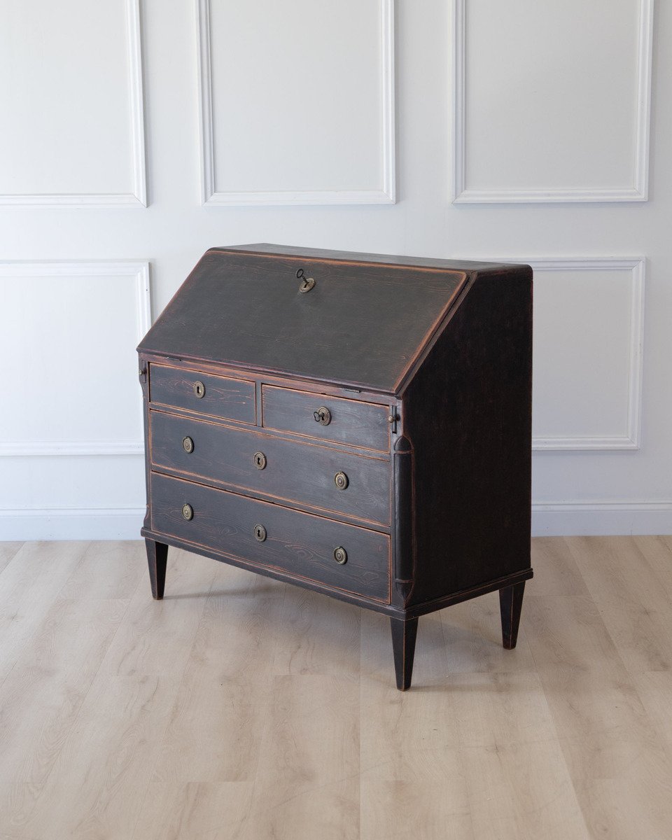 On Hold - A beautiful Gustavian black bureau from the early 1800s - JAA