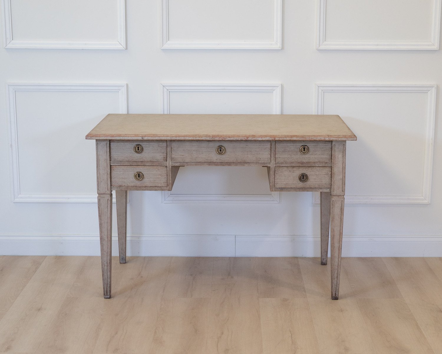 A classic Swedish writing desk in grey - JAA