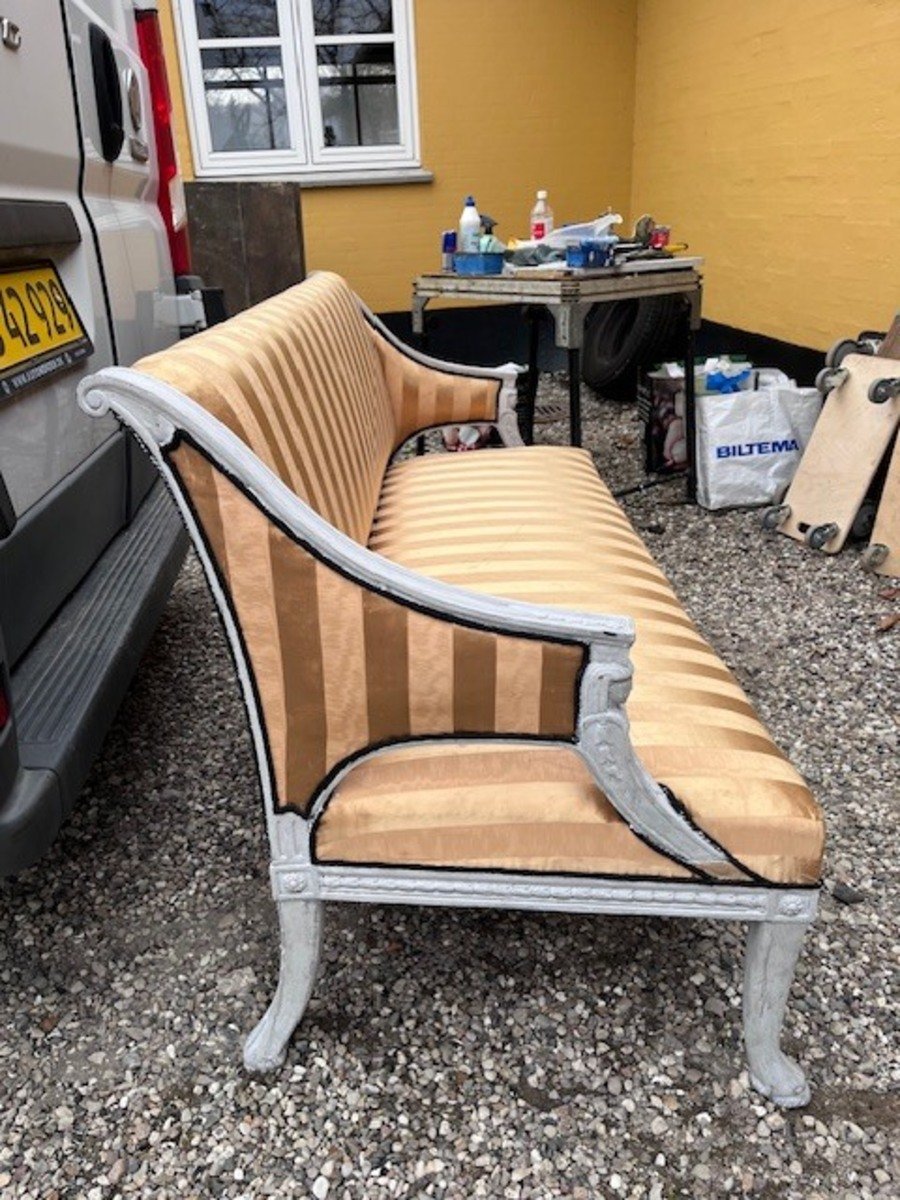 Swedish Sofa, circa 1880 - JAA