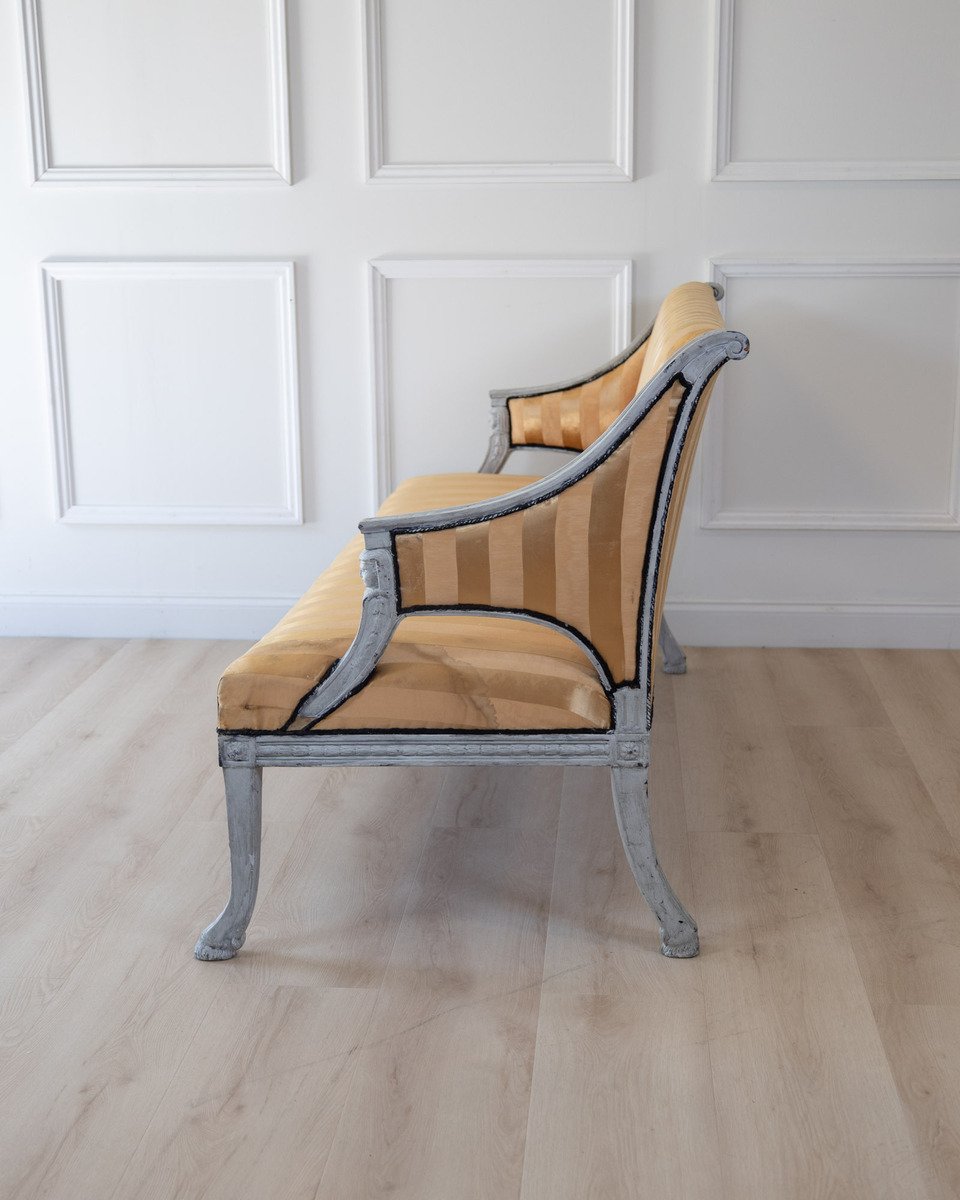 Swedish Sofa, circa 1880 - JAA