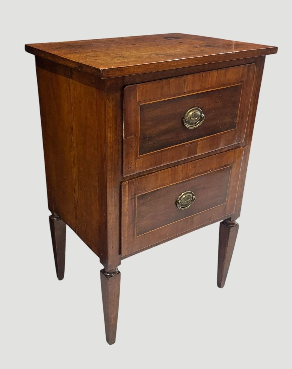 Italian Directoire Walnut Nightstand with Banded Drawers, 18th Century - JAA