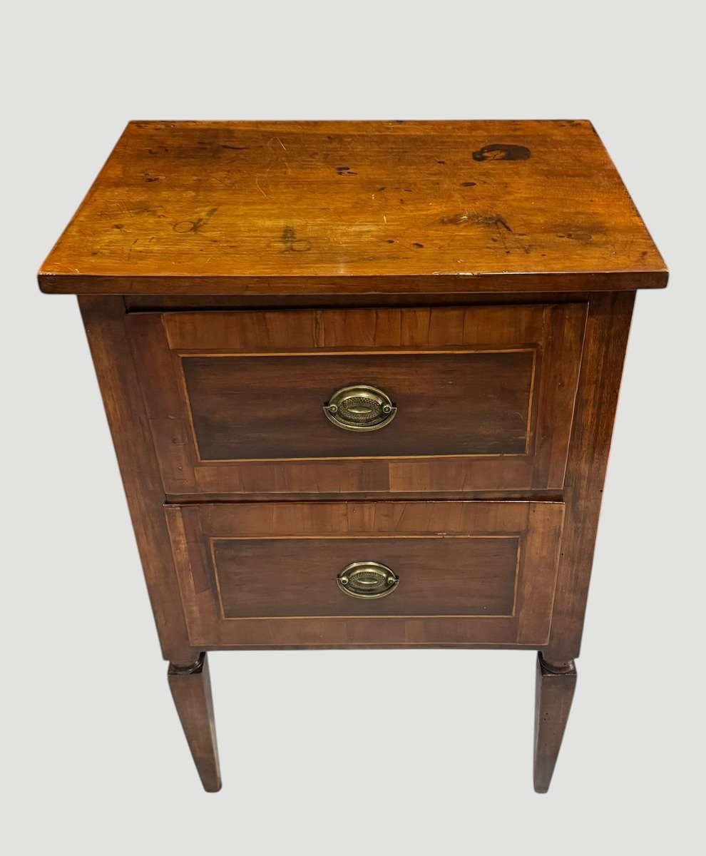 Italian Directoire Walnut Nightstand with Banded Drawers, 18th Century - JAA