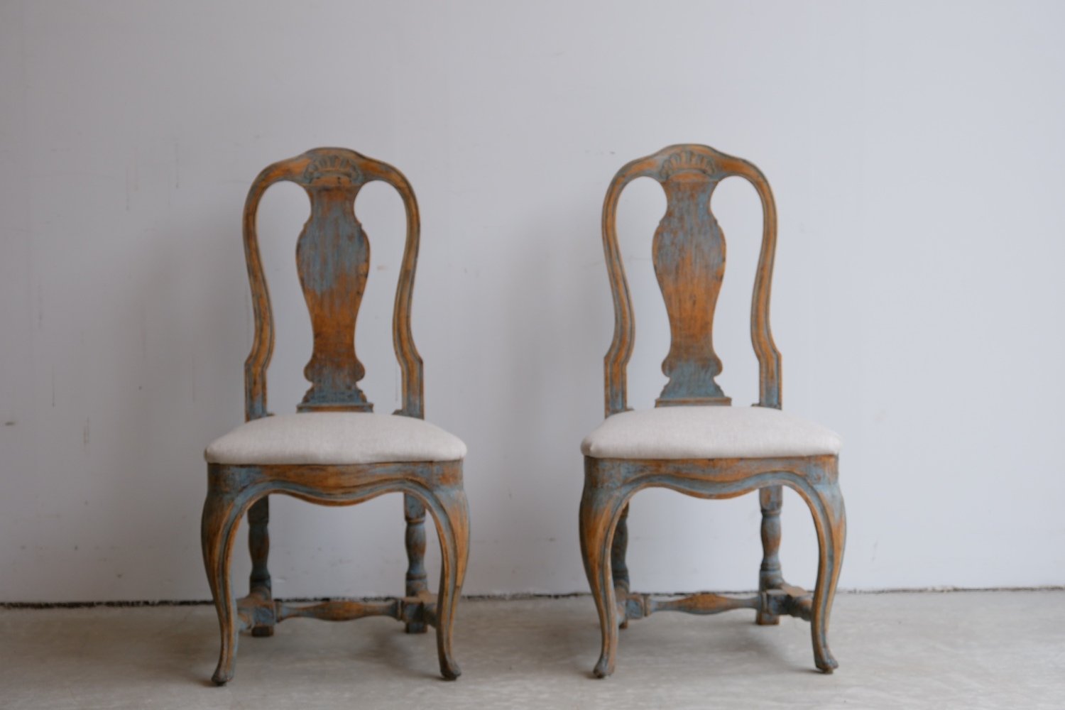 Pair of Swedish Rococo Chairs in Blue Paint, circa 1770 - JAA