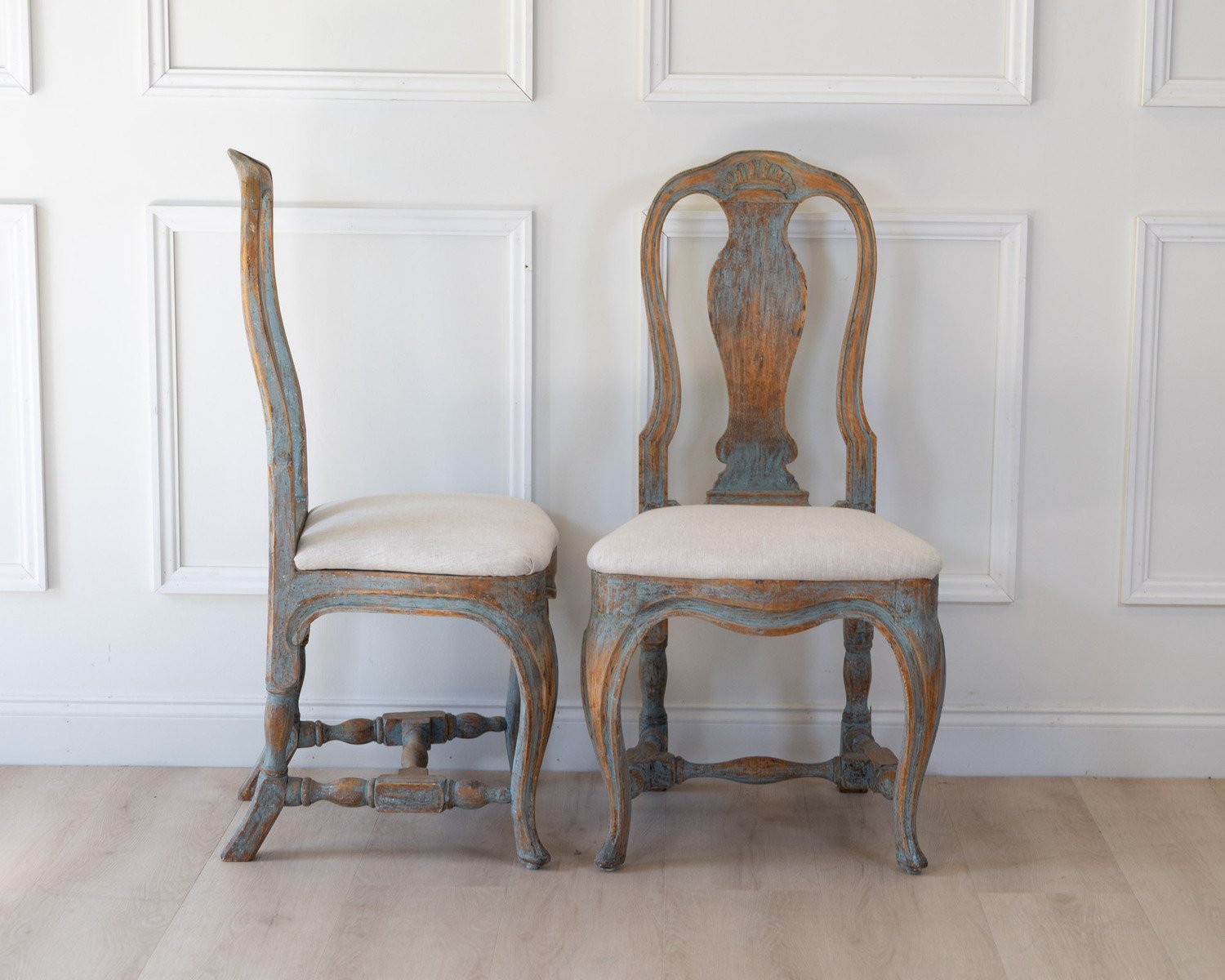 Pair of Swedish Rococo Chairs in Blue Paint, circa 1770 - JAA
