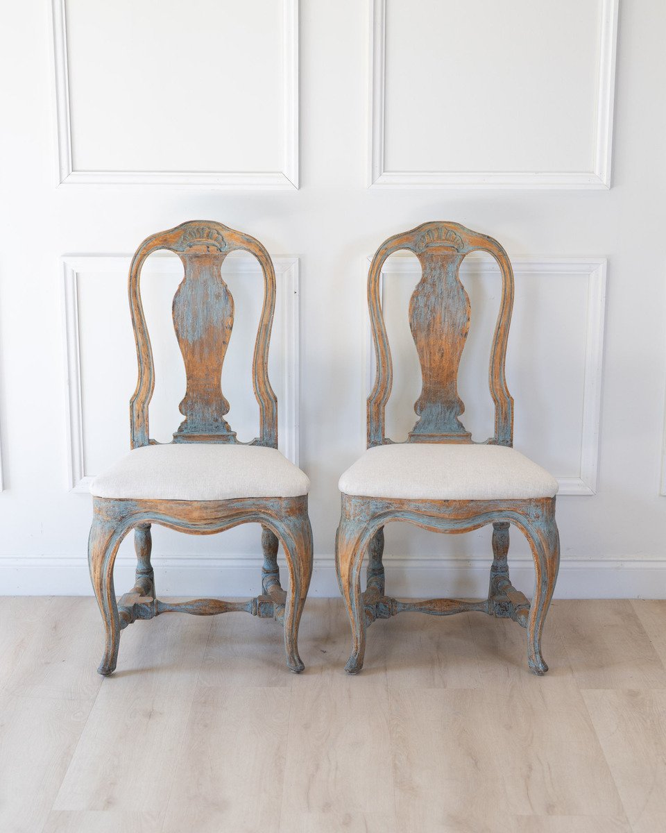 Pair of Swedish Rococo Chairs in Blue Paint, circa 1770 - JAA