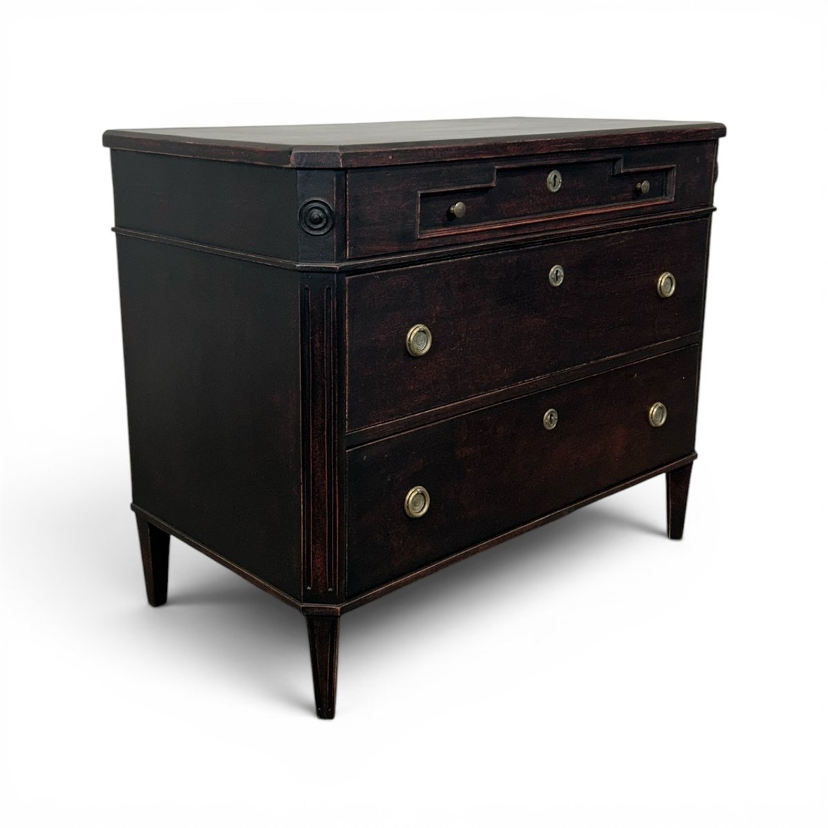 A unique Swedish chest of drawers reminiscent of the Gustavian style - JAA