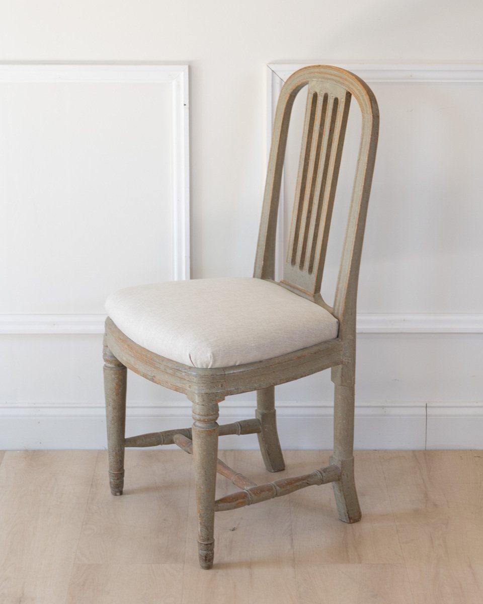 Provincial Gustavian Chair in Original Paint, circa 1780 - JAA
