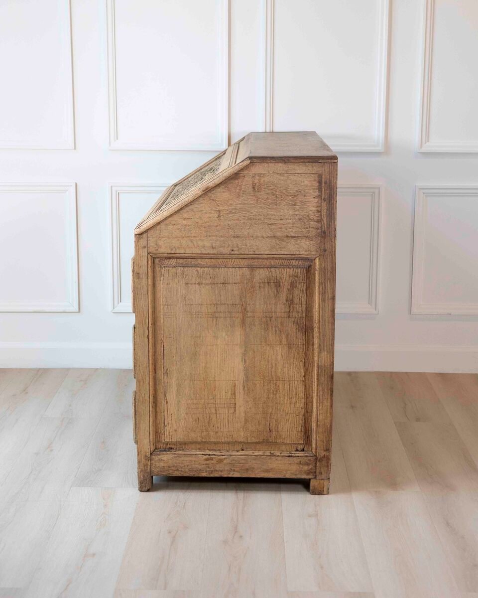 French Louis XVI Period Carved Oak Slant-Front Secretary Desk, Liège, Late 18th Century - JAA