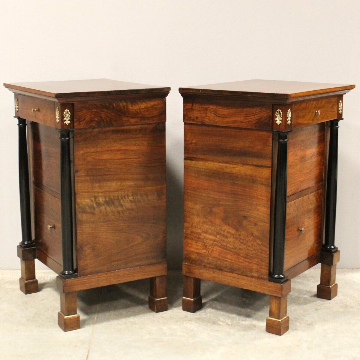 Pair of Italian Empire Walnut Nightstands with Ebonized Columns, Early 19th Century - JAA