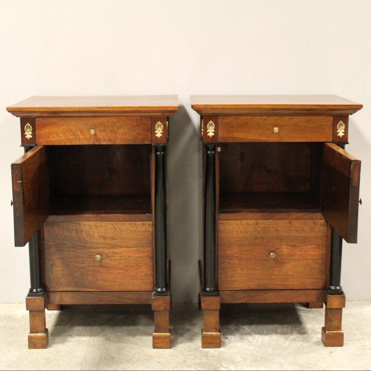 Pair of Italian Empire Walnut Nightstands with Ebonized Columns, Early 19th Century - JAA