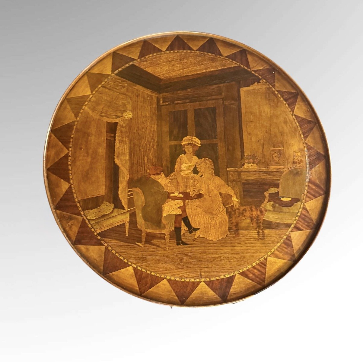 A refined round French tea and game table - JAA