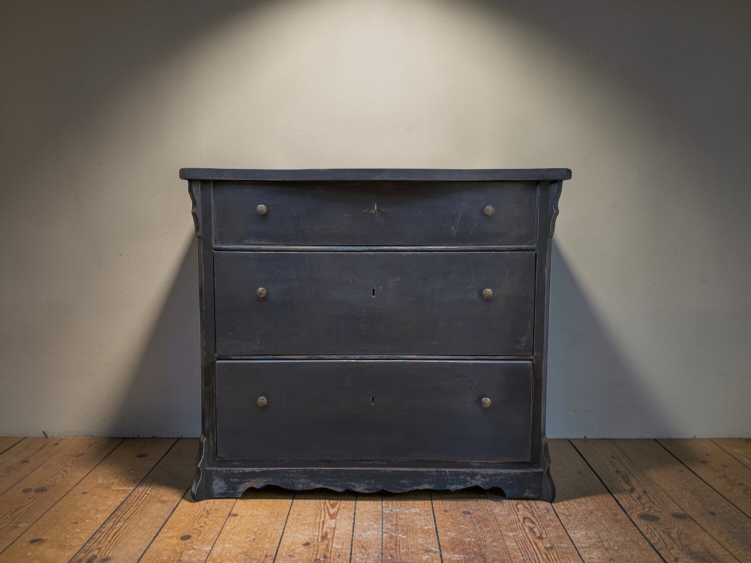Biedermeier Lacquered Chest of Drawers, Vienna, circa 1830 - JAA