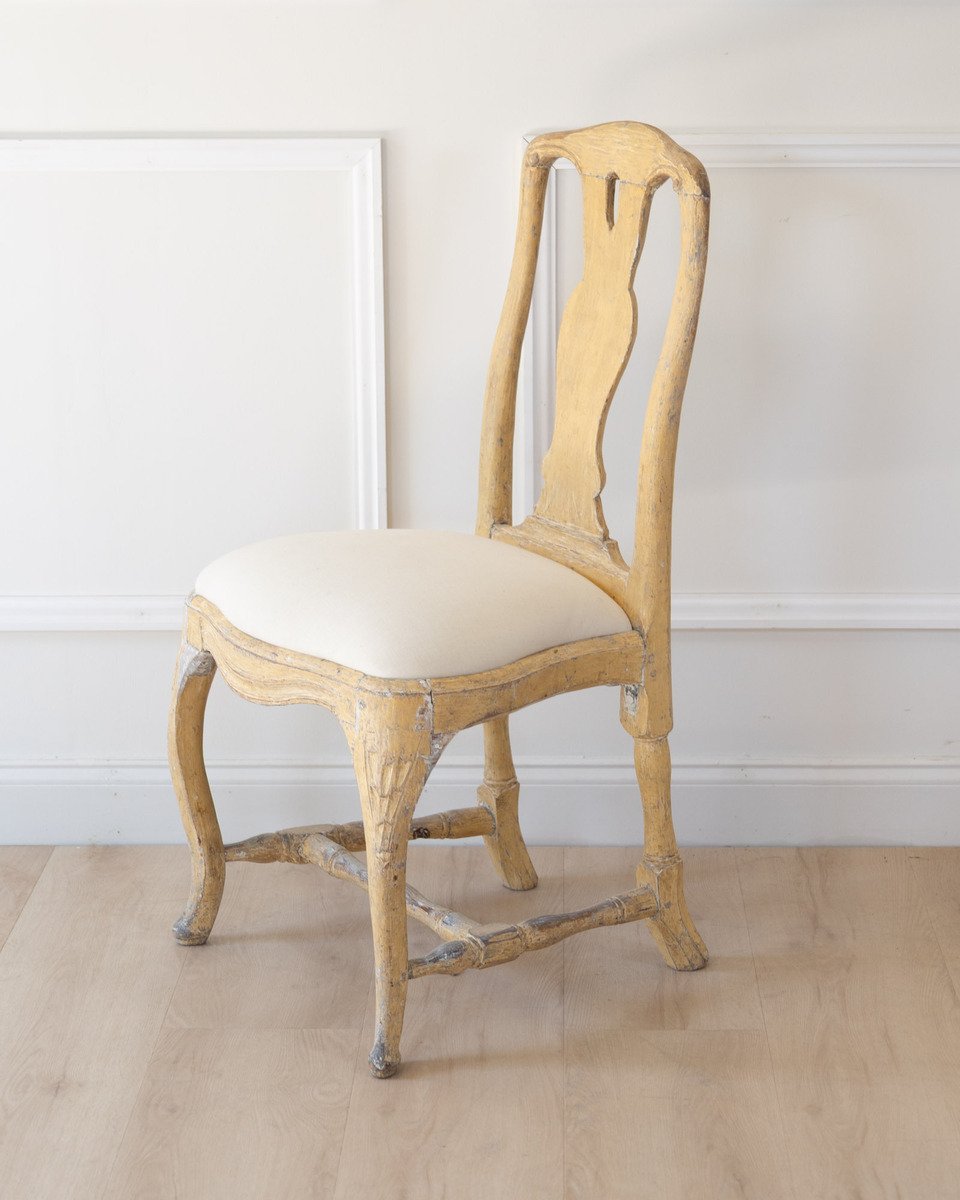 Swedish Rococo Chair in Original Paint, Stockholm, circa 1760 - JAA
