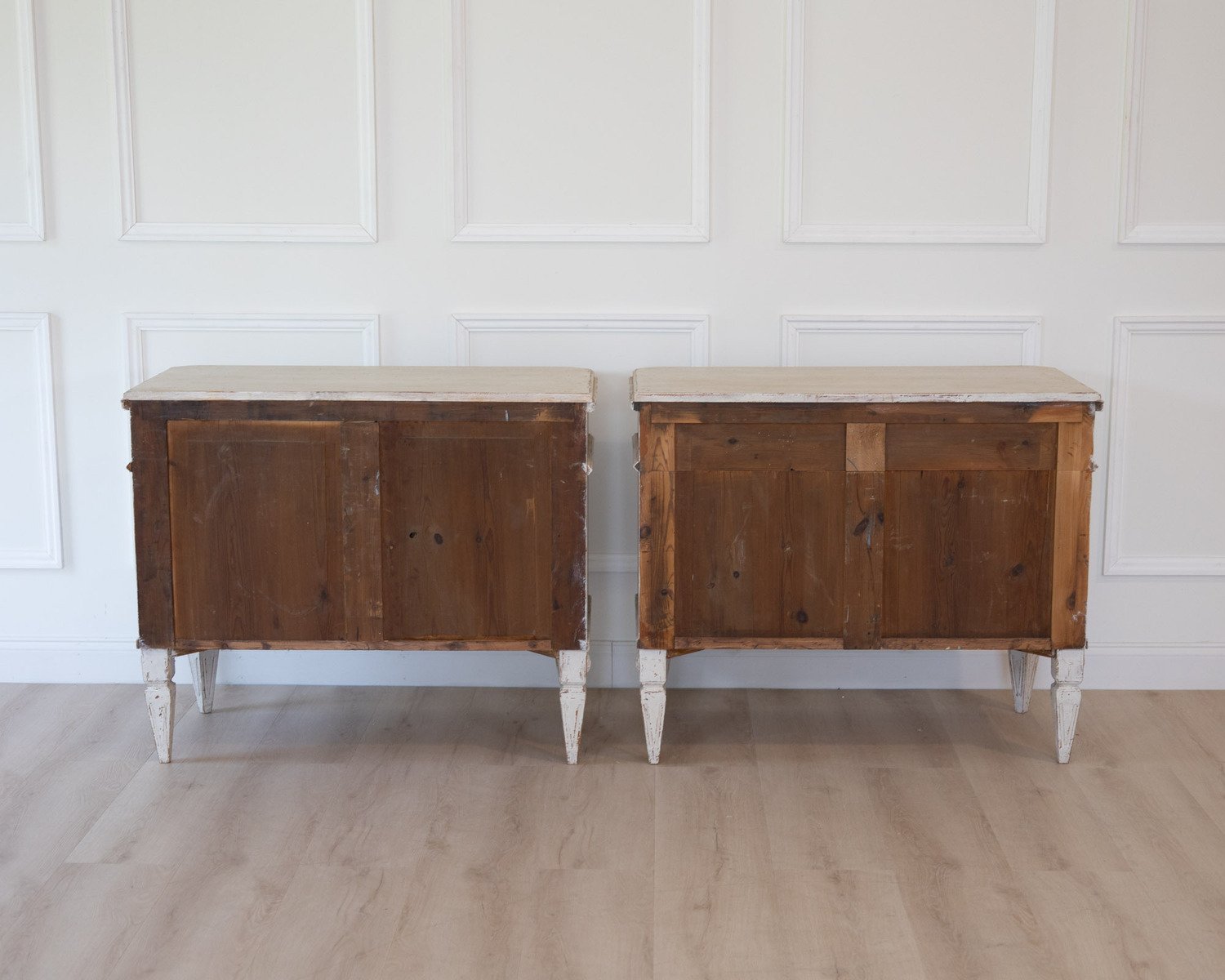 Pair of Scandinavian Chests of Drawers, circa 1920 - JAA