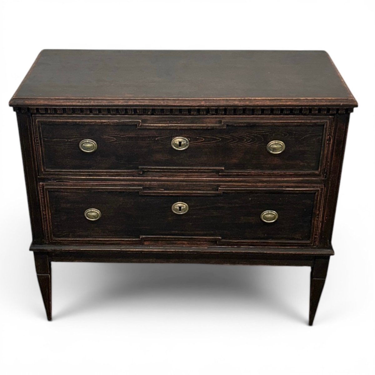 A pair of Gustavian-style chests of drawers in navy blue with a beautiful patina. - JAA