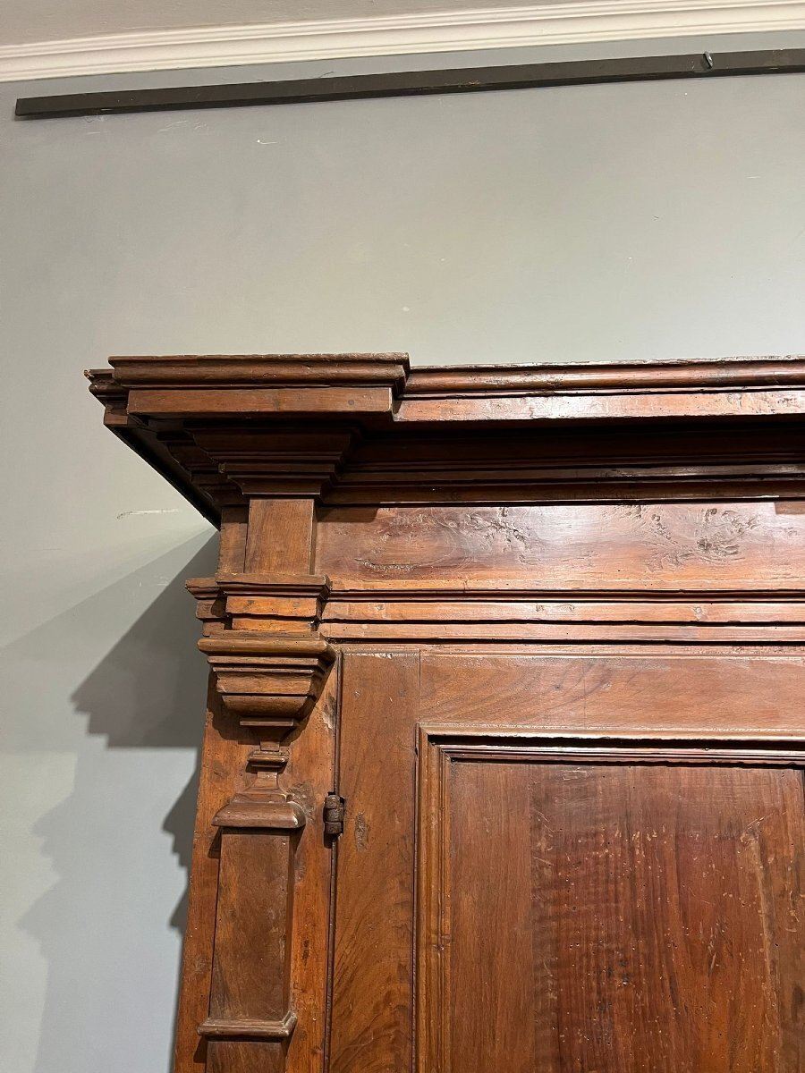 Italian Walnut Two-Door Armoire, Central Italy, 17th Century - JAA