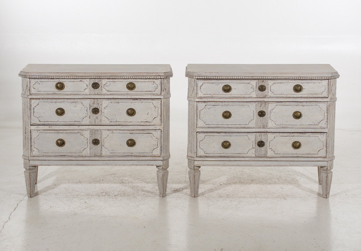Pair of Swedish White Painted Chests of Drawers, circa 1920 - JAA