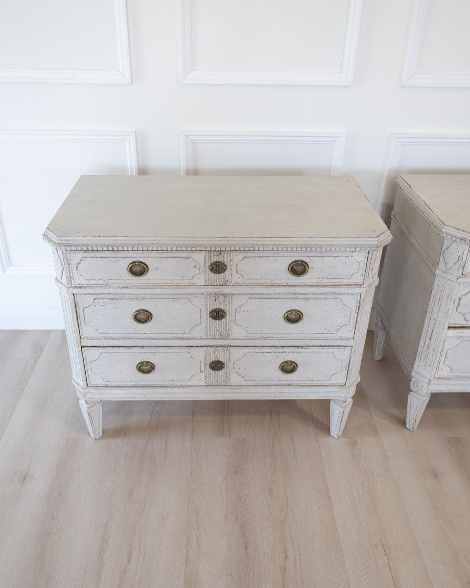 Pair of Swedish White Painted Chests of Drawers, circa 1920 - JAA