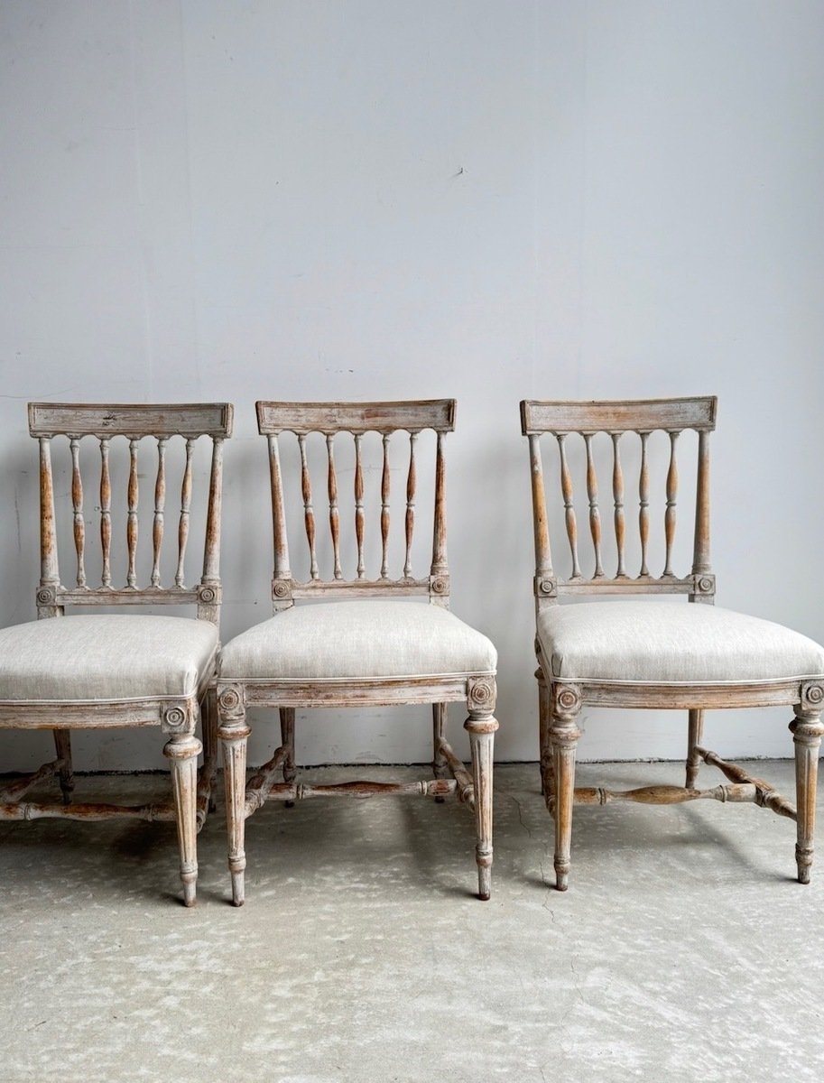 Set of Eight Swedish Gustavian Spindle-Back Chairs in Original Scraped Paint - JAA