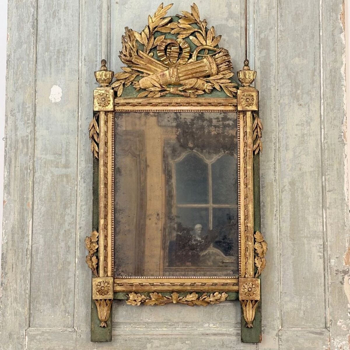 Large Louis XVI-era gilded mirror - JAA