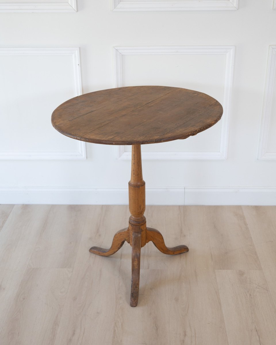 Early 19th Century Swedish Tilt-Top Table - JAA