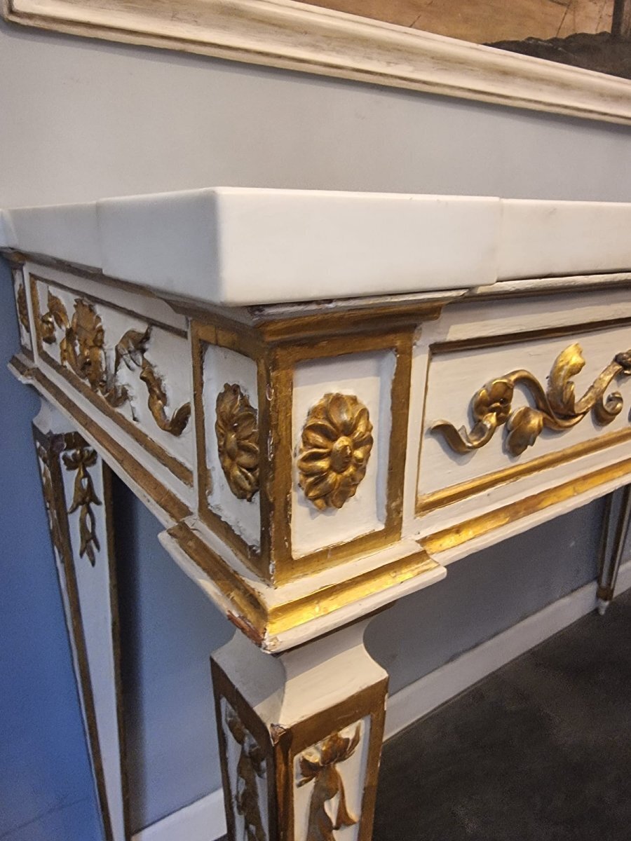 Pair of Italian Neoclassical White Lacquered and Giltwood Consoles - JAA