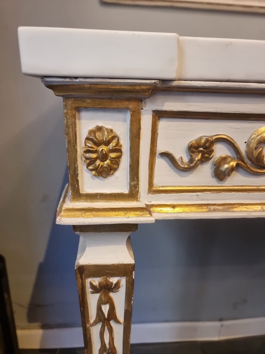 Pair of Italian Neoclassical White Lacquered and Giltwood Consoles - JAA