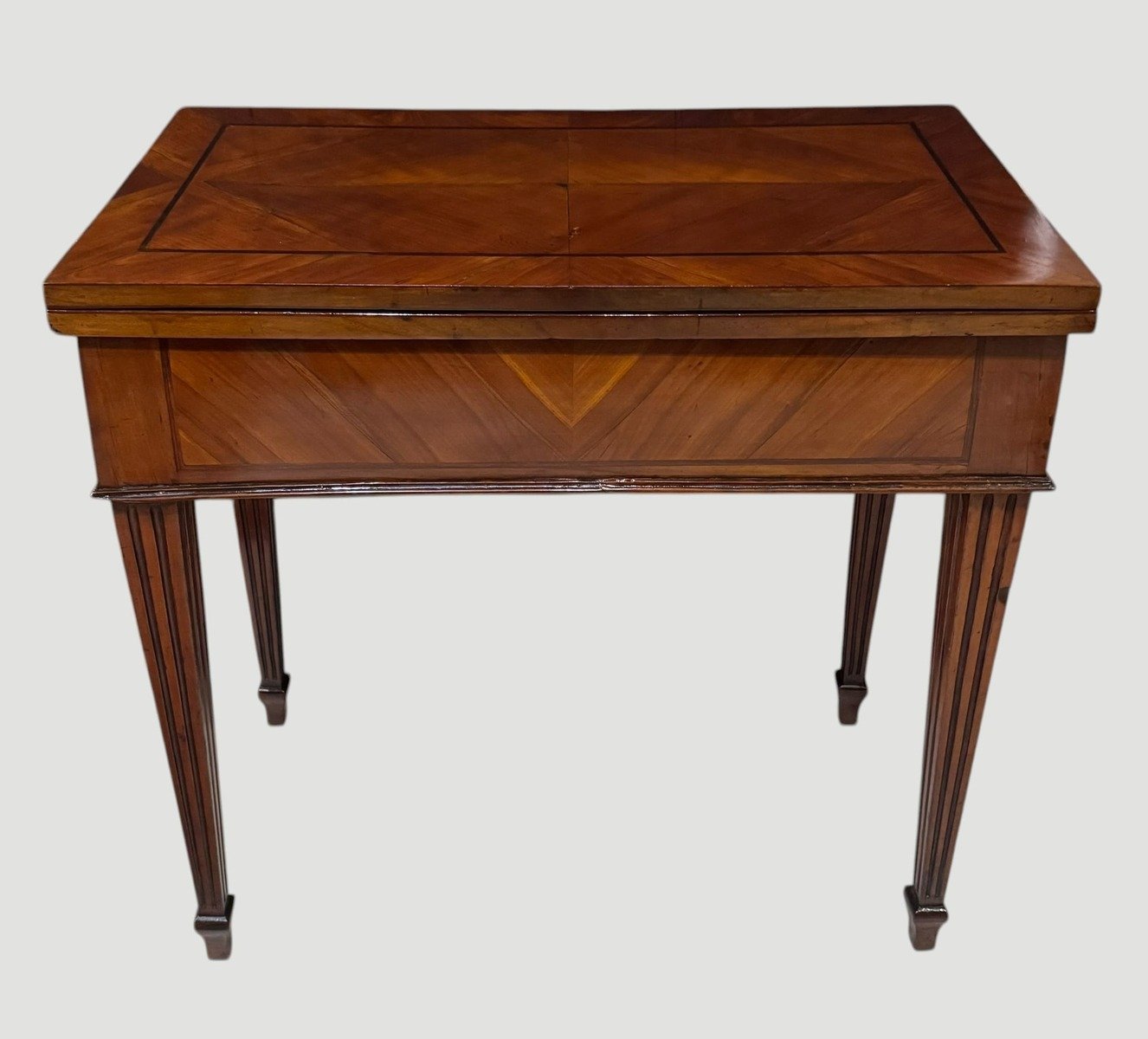 Italian Walnut Fold-Over Game Table, 20th Century - JAA