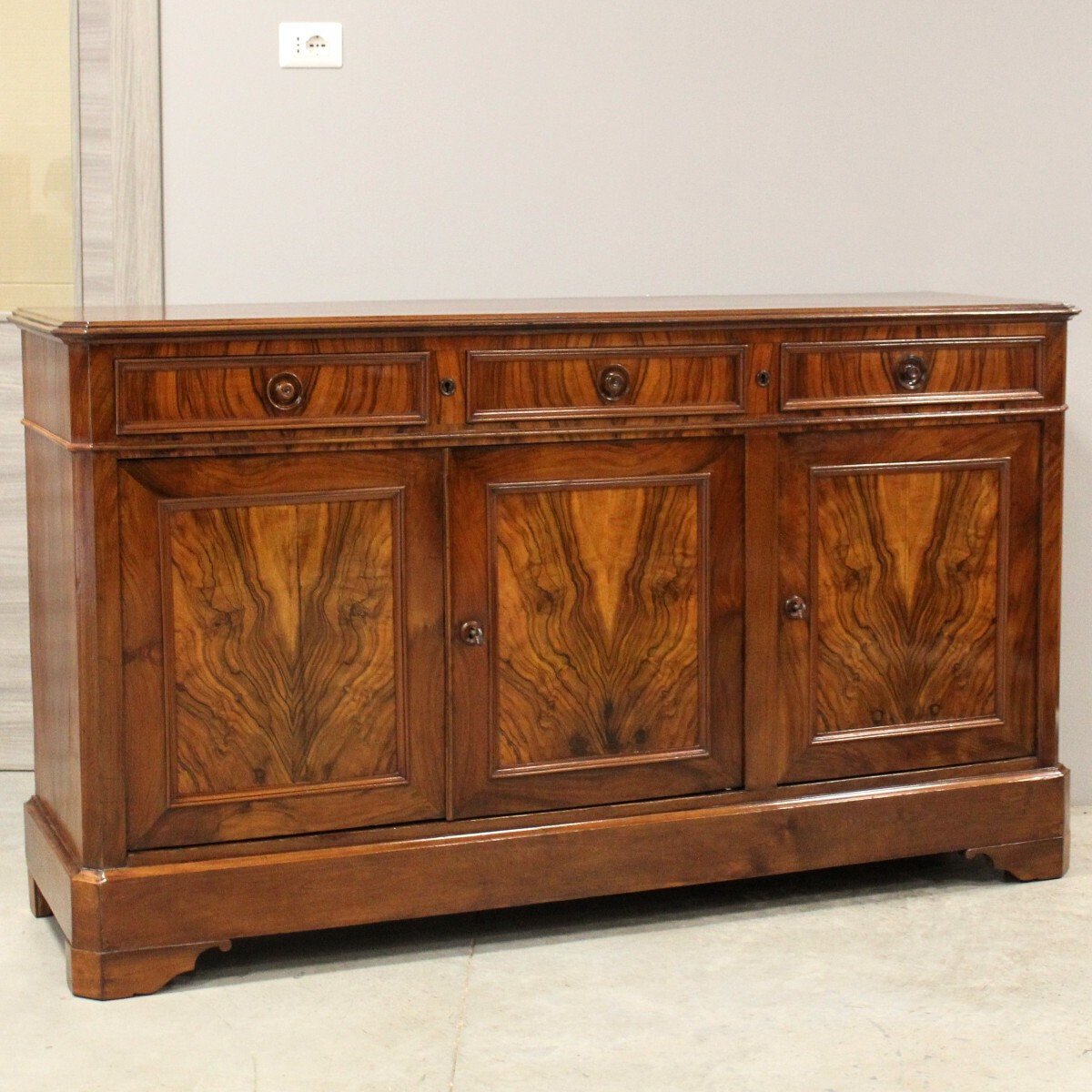 Italian Louis Philippe Walnut Three-Door Sideboard, Mid-19th Century - JAA