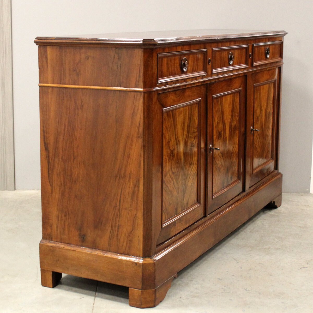 Italian Louis Philippe Walnut Three-Door Sideboard, Mid-19th Century - JAA