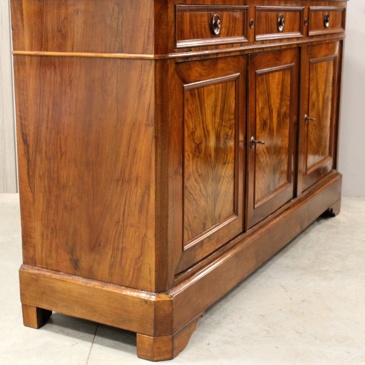 Italian Louis Philippe Walnut Three-Door Sideboard, Mid-19th Century - JAA