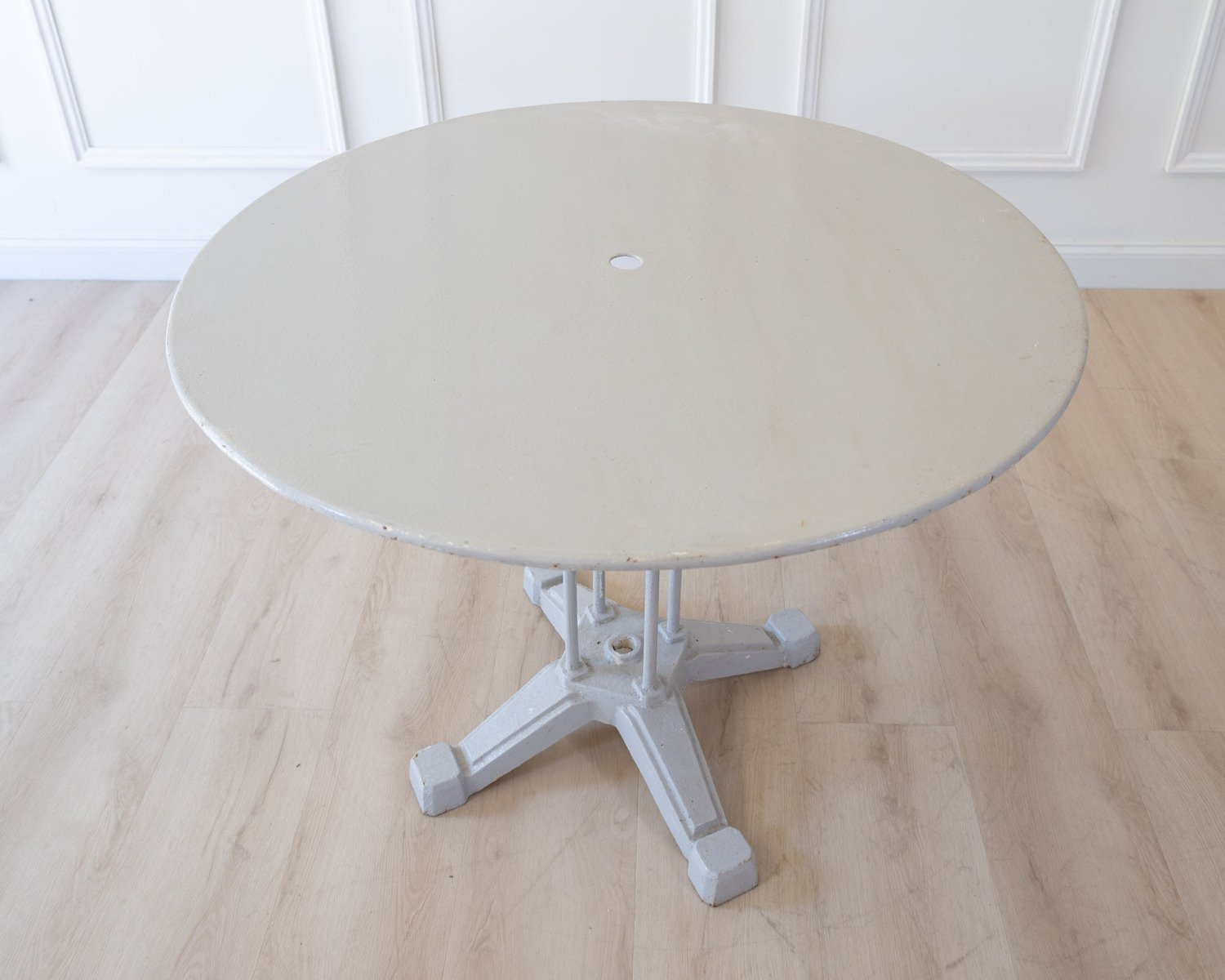 French Round Garden Table, 20th Century - JAA