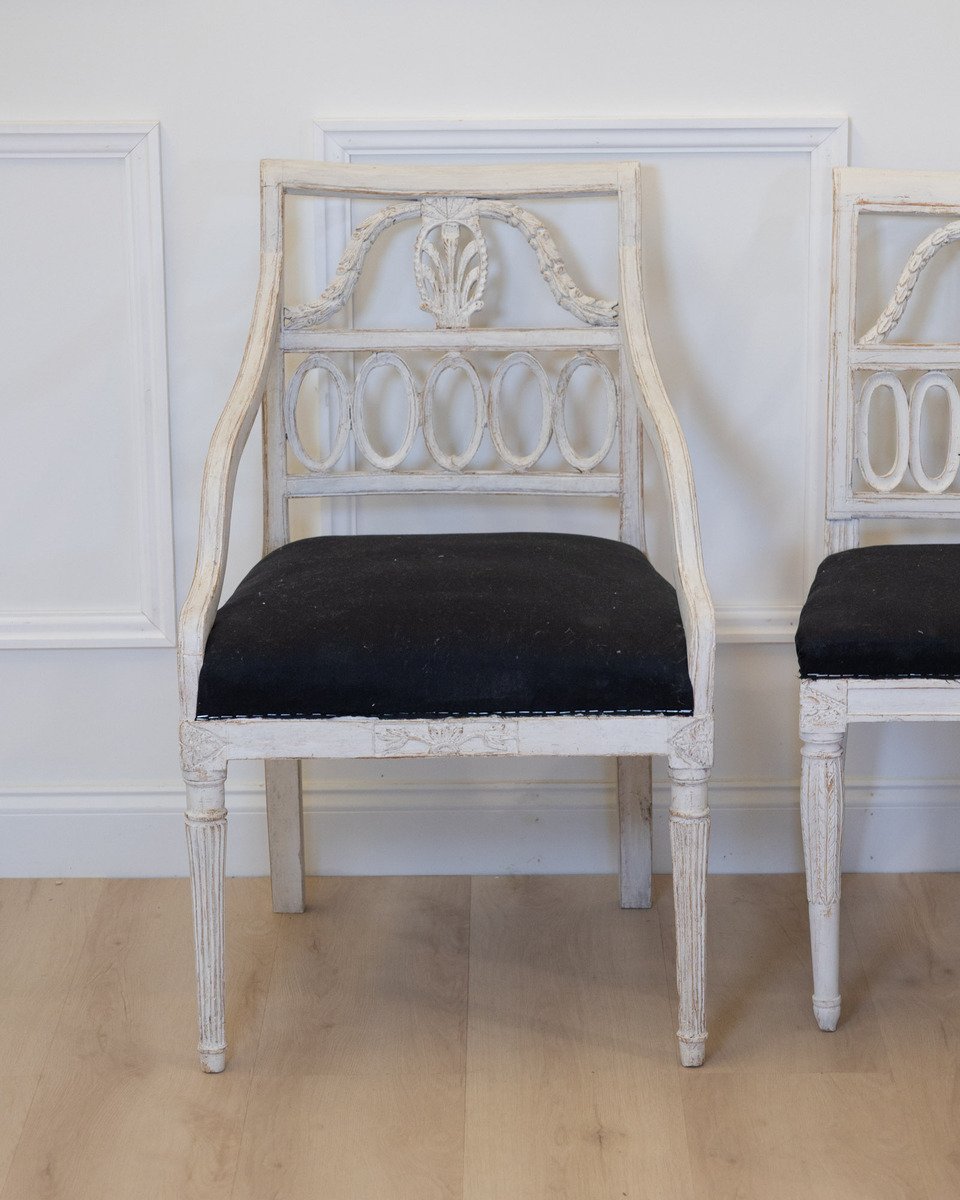 Set of two armchairs and six chairs - JAA