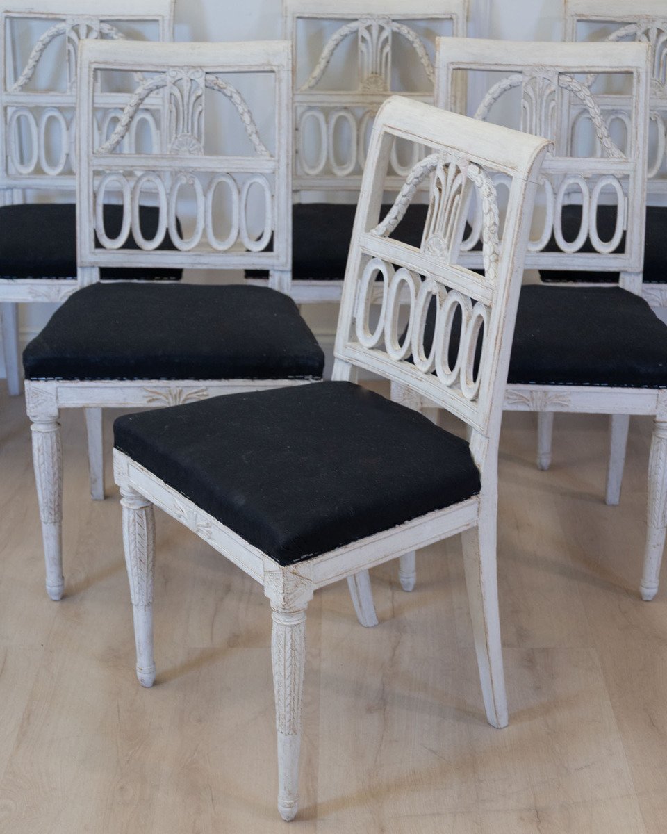 Set of two armchairs and six chairs - JAA
