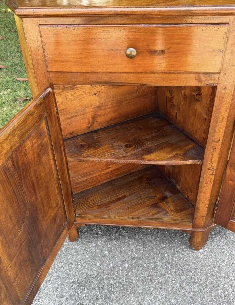 Walnut Sideboard 19th century - JAA