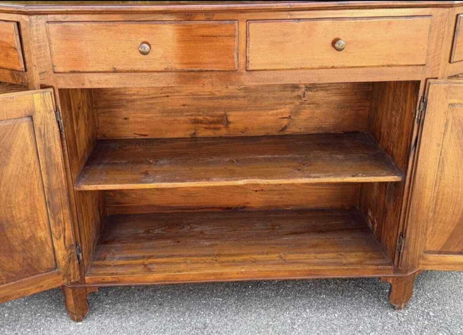 Walnut Sideboard 19th century - JAA