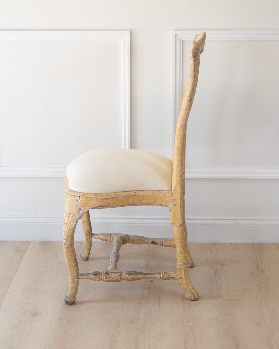 Swedish Rococo Chair in Original Paint, Stockholm, circa 1760 - JAA
