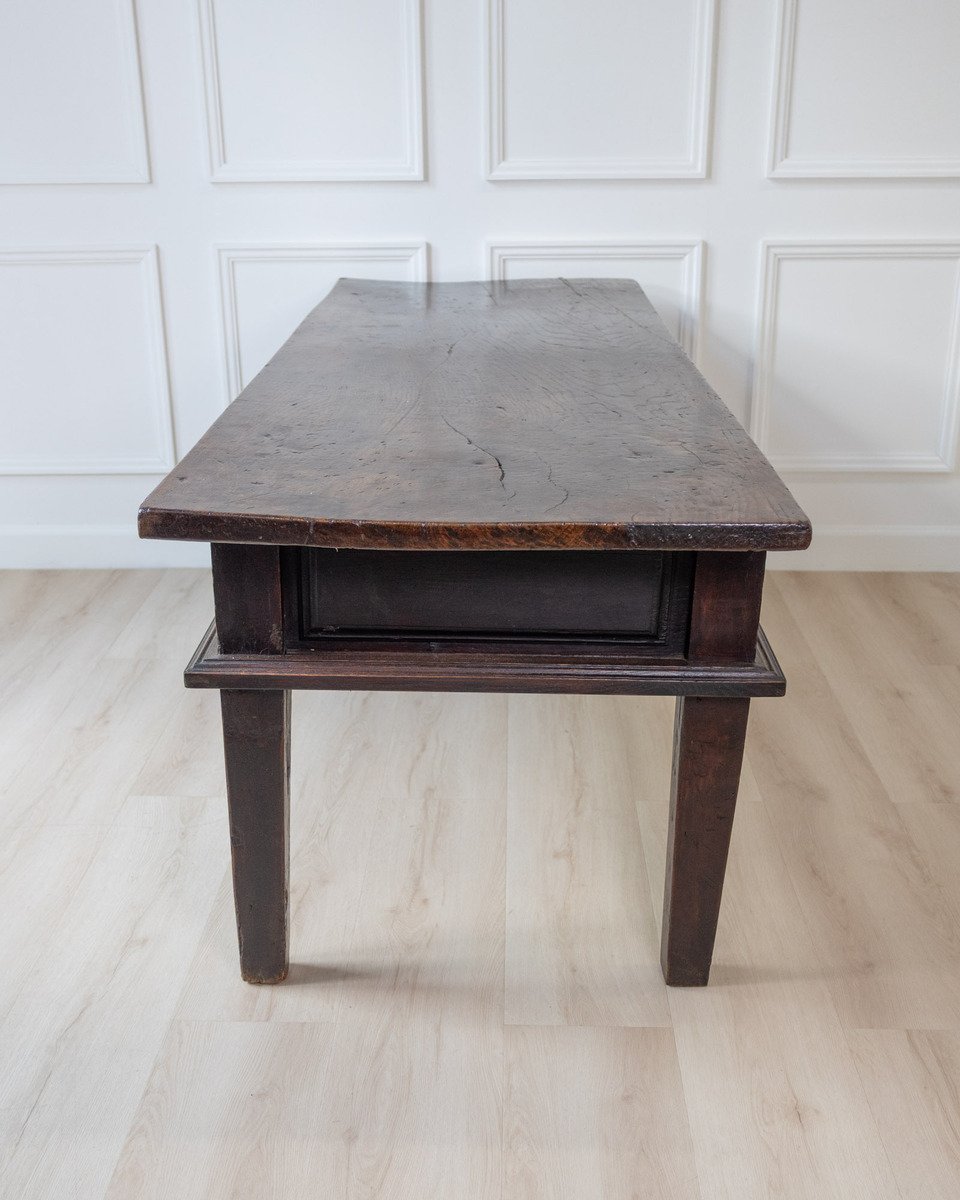 18th century Spanish carved oak three drawer console table. Great colour. 1760. - JAA