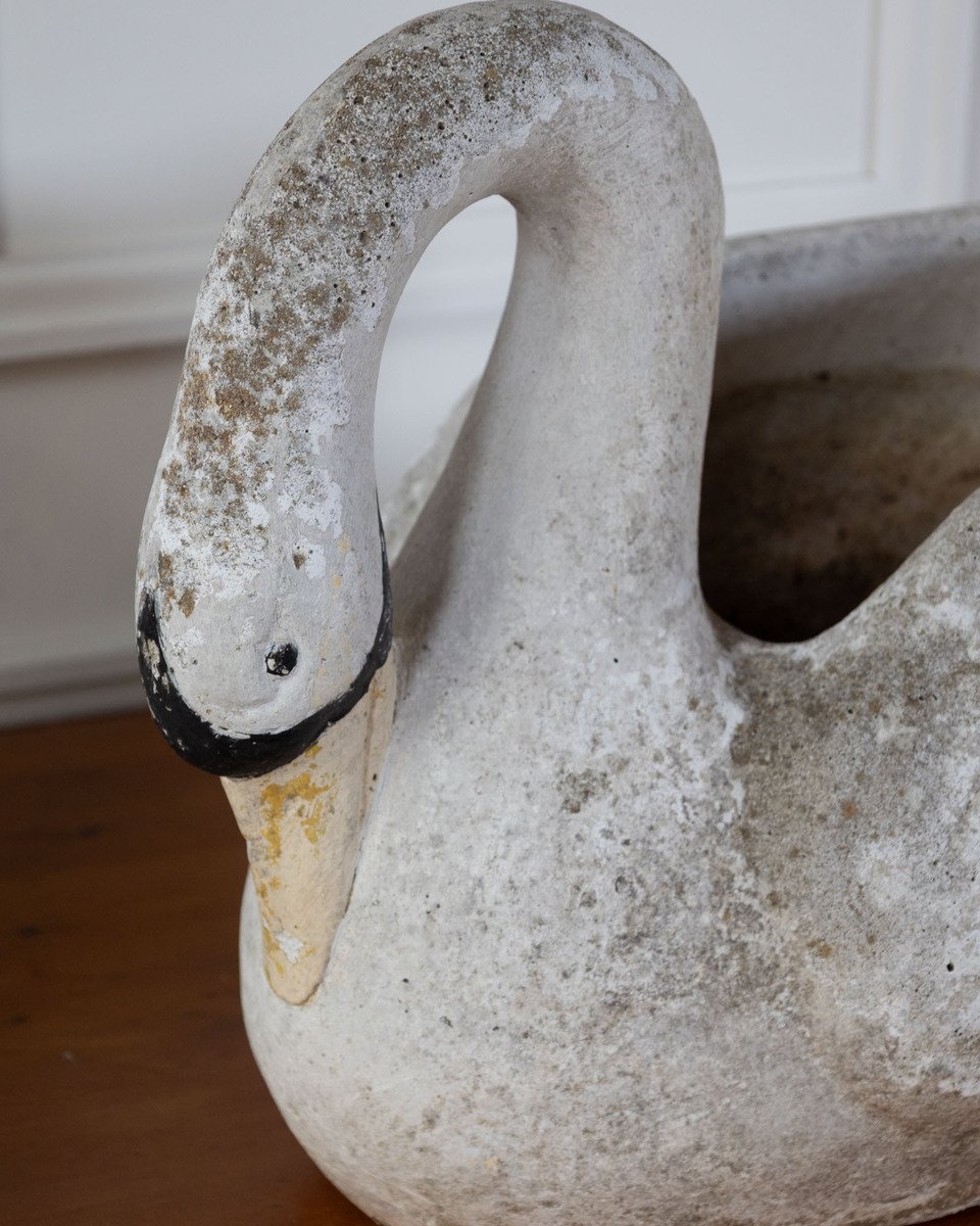 Pair of concrete swans planters circa 1960 - JAA