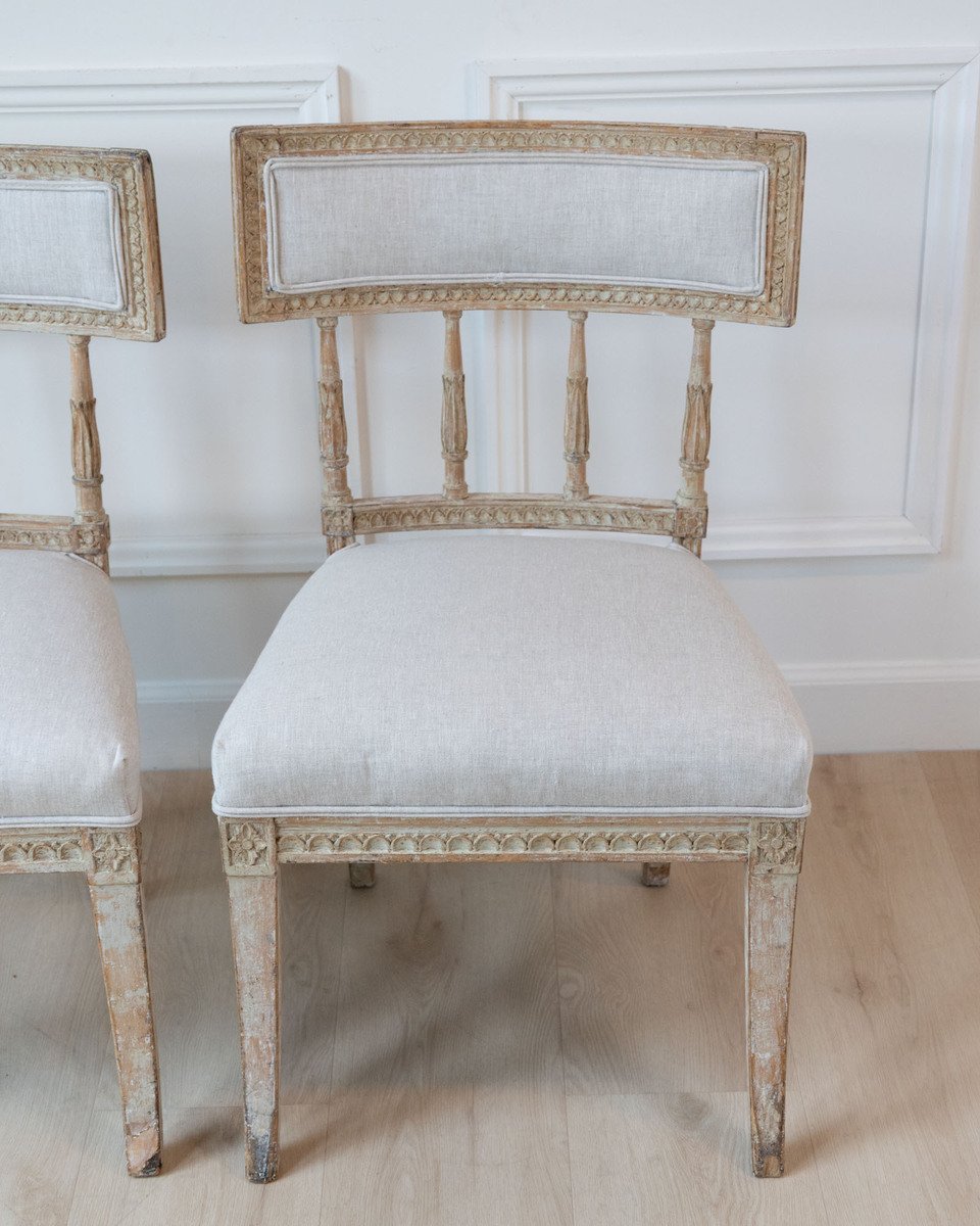 Pair of Gustavian Klismos Chairs in Original Paint, circa 1800 - JAA