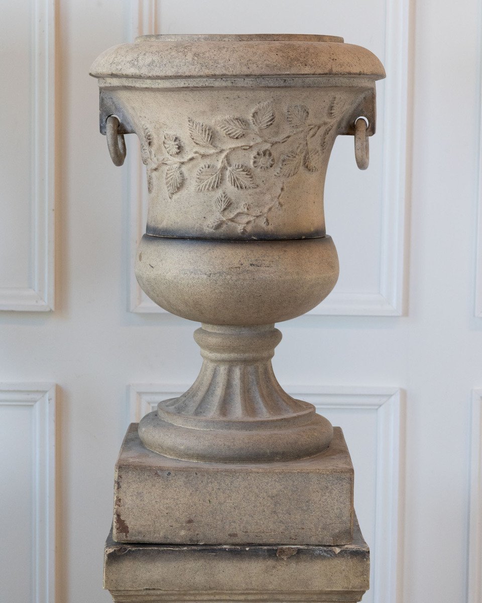 Pair of Scottish Late 19th Century Victorian Fireclay Urns by Hurlford Fire Clay - JAA