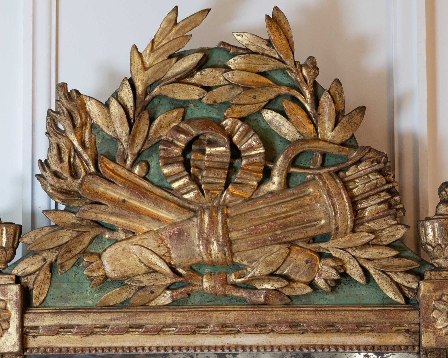 Large Louis XVI Giltwood Mirror with Laurel and Torch Crest, 18th Century - JAA